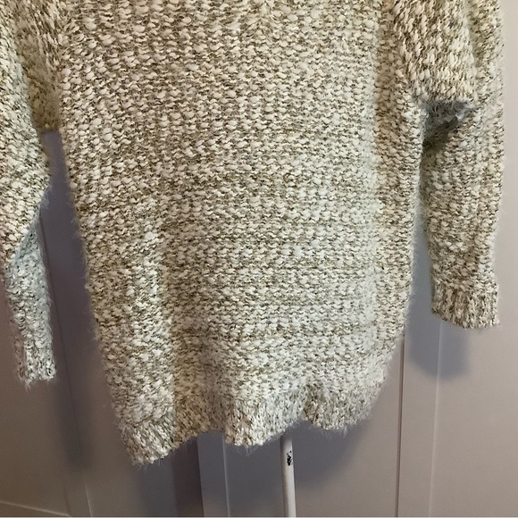 Lane Bryant Metallic Gold & White Sweater 22/24 - Picture 9 of 12